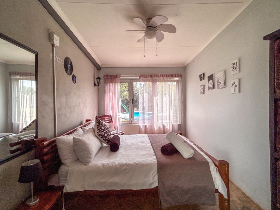 Commercial Property for Sale in Lindequesdrif North West